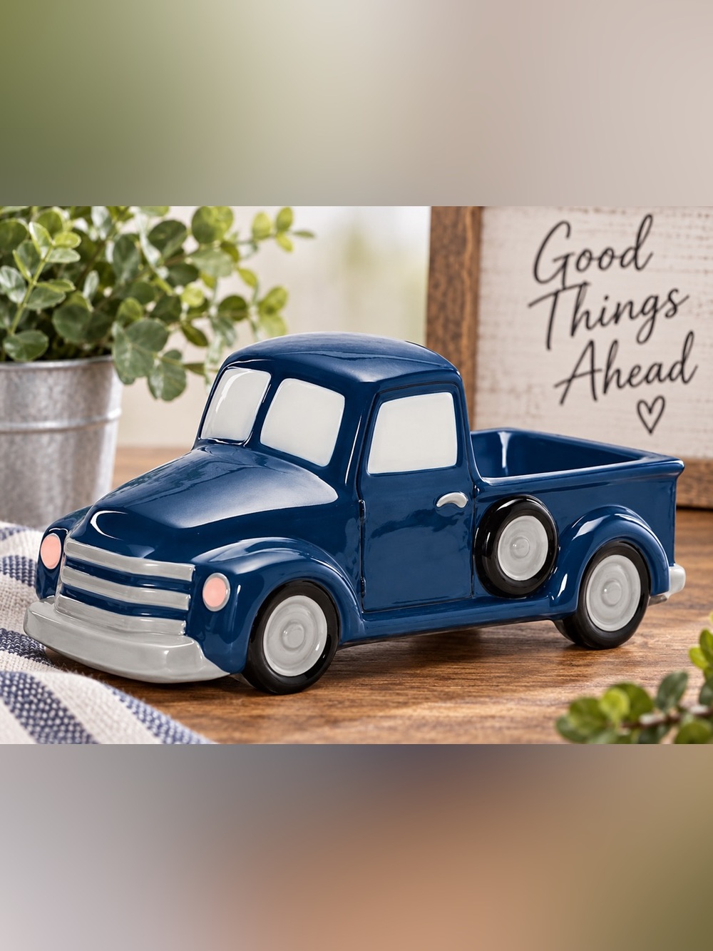 NIB Scentsy Blue Retro Truck
